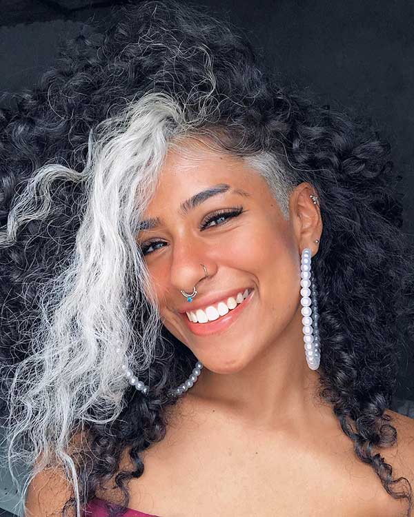 Como Fazer Fotos Fake da Mesma Pessoa com Cabelo Cacheado? Como Fazer Fotos Fake da Mesma Pessoa com Cabelo Cacheado?