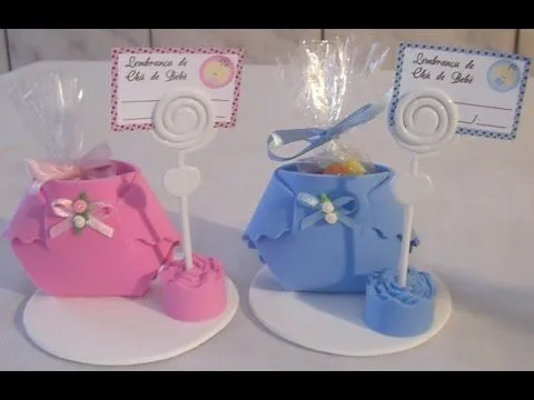 como fazer fraldinha para lembrancinha de chá de bebe - YouTube