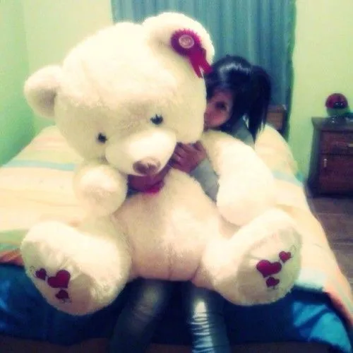 feer | Cuando mi amor me regalo mi peluche gigante #yuyin...