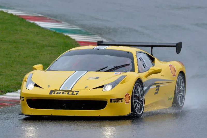 Ferrari 458 Challenge Evoluzione 2014: para que compita por su ...