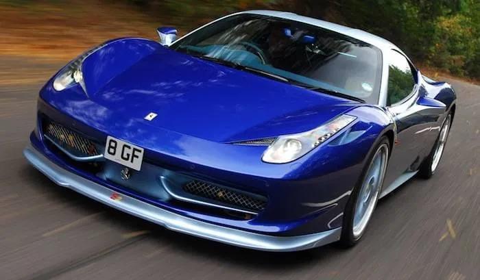 Ferrari 458 Italia Emozione, azul pitufo y 602 CV de la mano de ... Ferrari 458 Italia Emozione, azul pitufo y 602 CV de la mano de ...