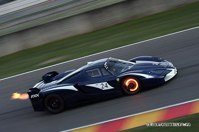 ferrari-fxx-frenos-rojo-vivo | Frenosol