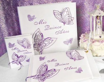 Una Fiesta de 15 con decoración de mariposas | Chica de 15