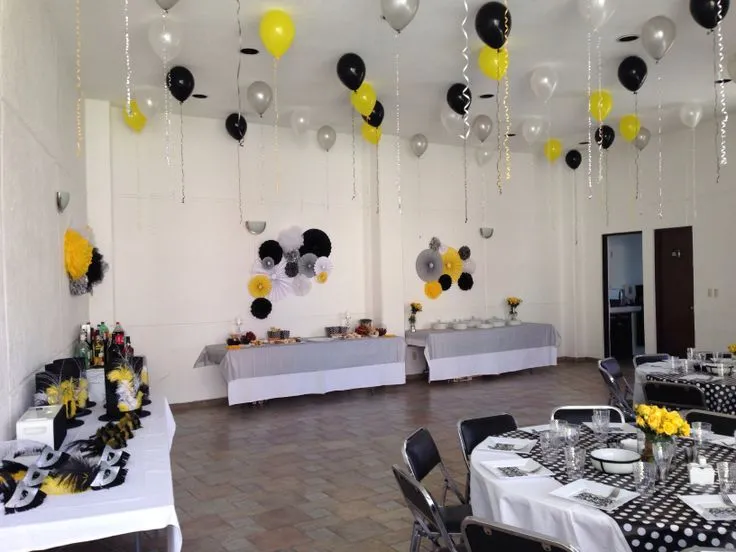 Decoración fiesta blanco y negro/ party yellow / party/ fiesta ...