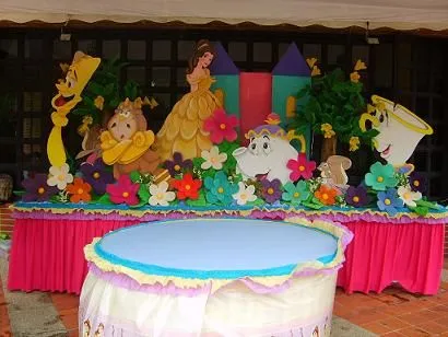 Decoración de fiesta infantil de la bella - Imagui