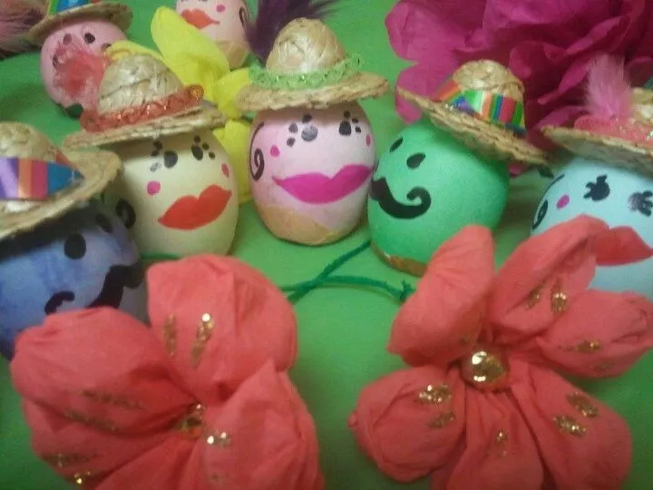 Fiesta, Easter, eggs, cascarones | Cascarones, Manualidades, Huevos de pascua Fiesta, Easter, eggs, cascarones | Cascarones, Manualidades, Huevos de pascua