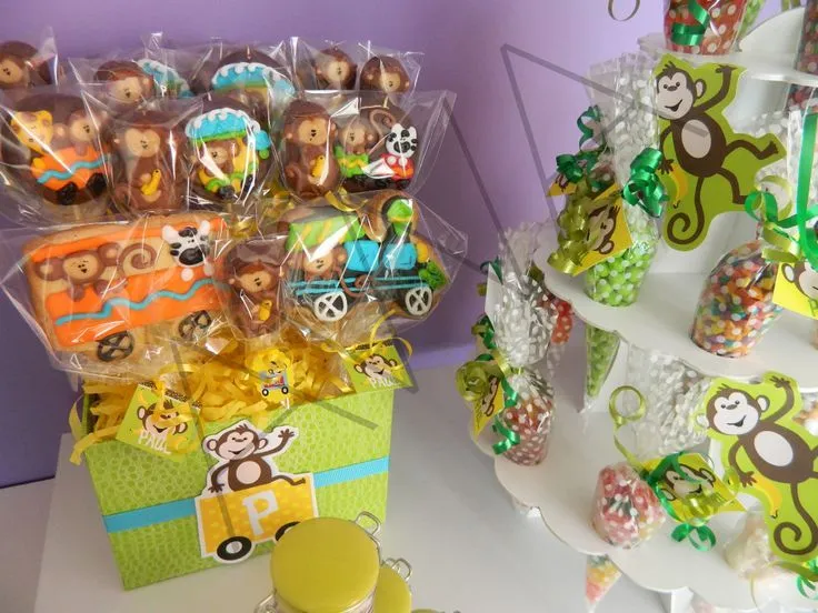 Fiesta. galletas, bubulubus y mamuts decorados con tema de Changos ... Fiesta. galletas, bubulubus y mamuts decorados con tema de Changos ...
