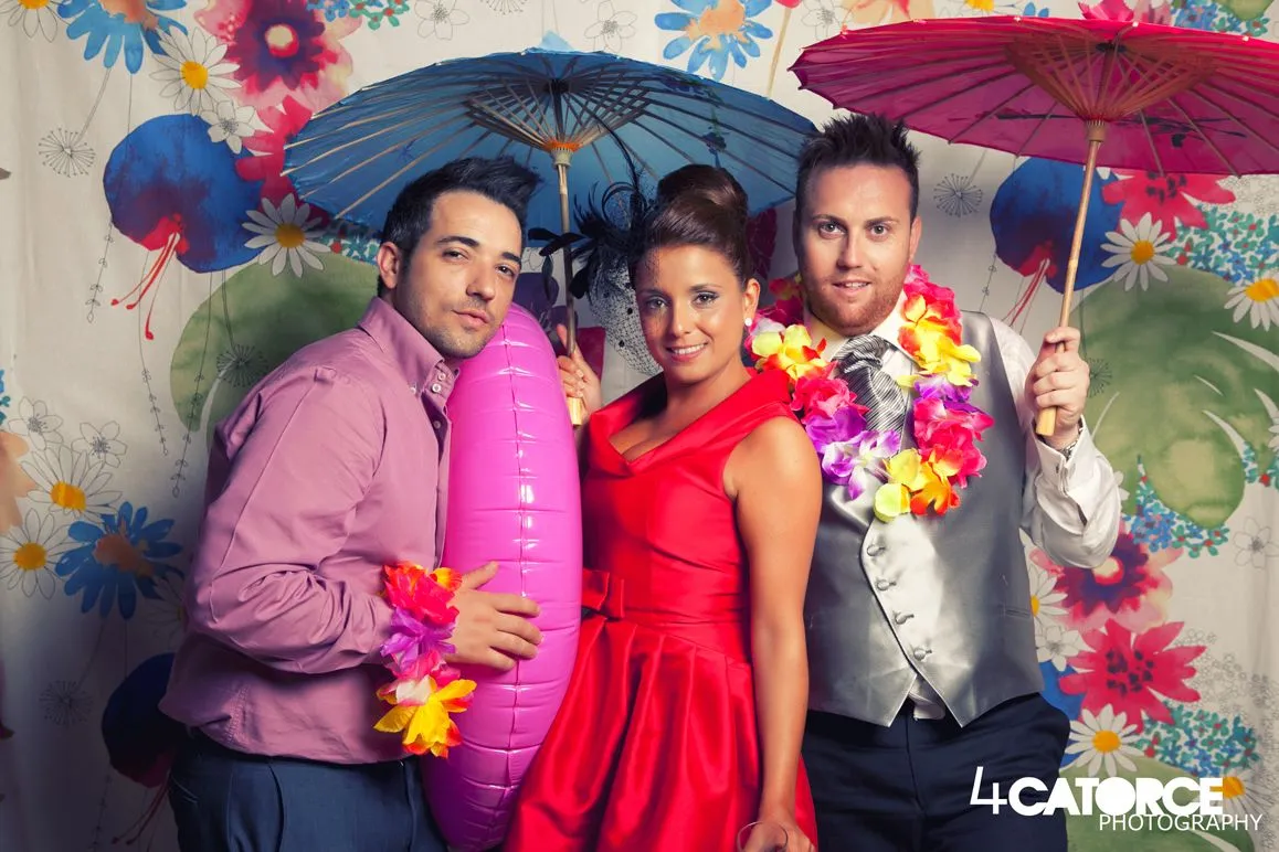 Fiesta Hawaiana ¡Aloha! | cáceres & cotton