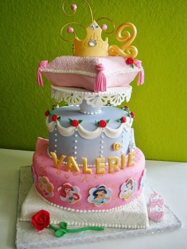 Fiesta Hermosa: Las 30 tortas más bellas de las Princesas de Disney Fiesta Hermosa: Las 30 tortas más bellas de las Princesas de Disney