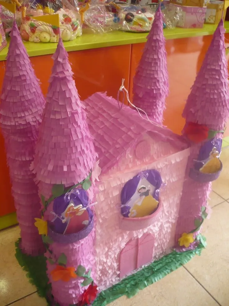 Piñata Castillo Princesas | Grace | Pinterest Piñata Castillo Princesas | Grace | Pinterest