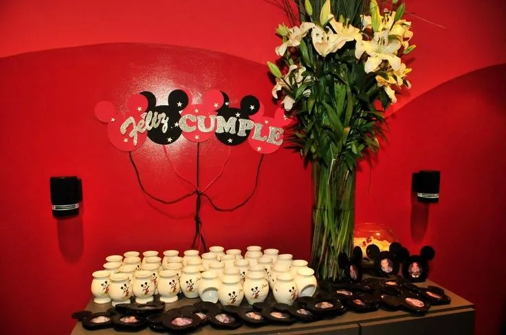 Fiesta temática Mickey Mouse, Souvenirs para los mayores | Fiestas ... Fiesta temática Mickey Mouse, Souvenirs para los mayores | Fiestas ...