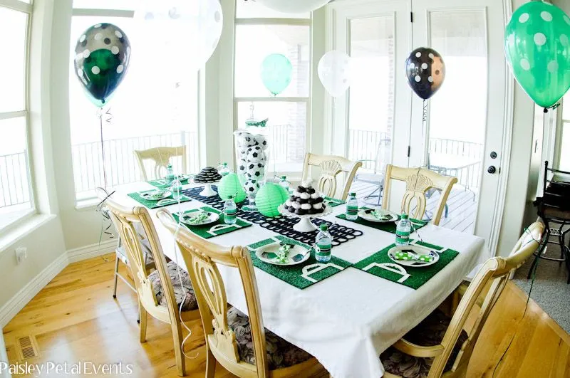 Fiestas con encanto: Decoración mesa de cumpleaños: Fútbol Fiestas con encanto: Decoración mesa de cumpleaños: Fútbol