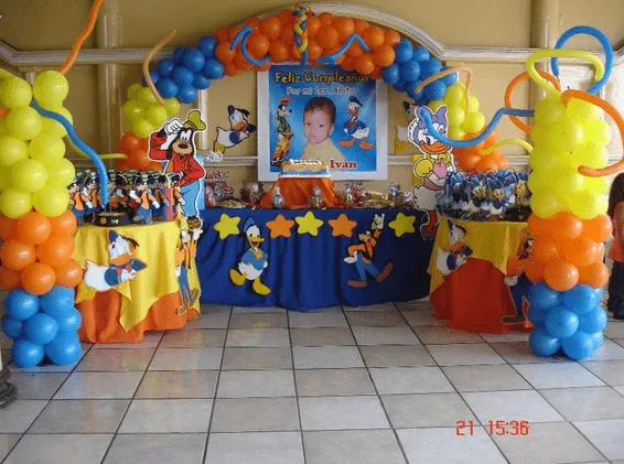 Festilandia Fiestas Intantiles: Decoración del Pato Donald Festilandia Fiestas Intantiles: Decoración del Pato Donald
