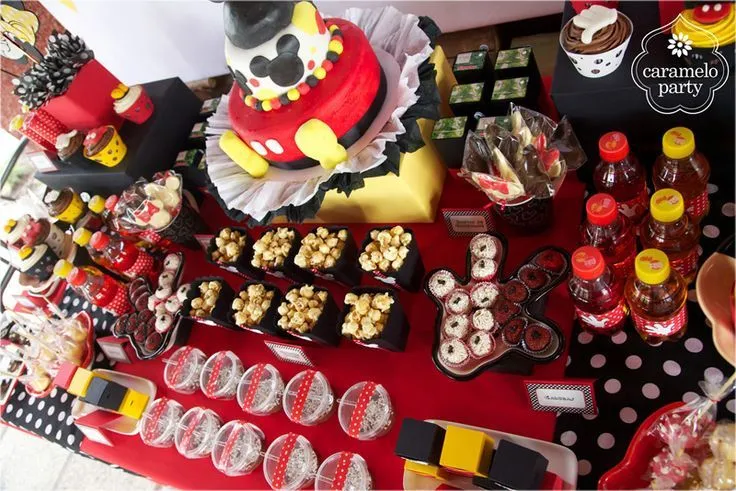 Fiestas infantiles: cumpleaños con Mickey Mouse | mesa de dulces ... Fiestas infantiles: cumpleaños con Mickey Mouse | mesa de dulces ...
