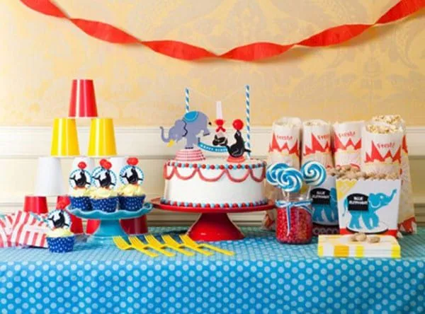 Fiestas infantiles originales. Decoración de cumpleaños para niños Fiestas infantiles originales. Decoración de cumpleaños para niños