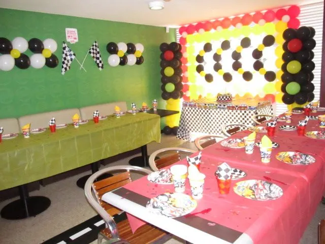 Fiestas tematicas infantiles diferentes opciones en decoración y ... Fiestas tematicas infantiles diferentes opciones en decoración y ...