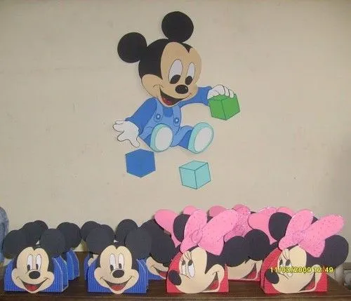 FIGURA DE MICKEY BEBE CON SERVILLETEROS | Flickr - Photo Sharing! FIGURA DE MICKEY BEBE CON SERVILLETEROS | Flickr - Photo Sharing!