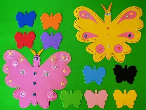 figuras de mariposas y flores recortadas de cartón u otro material ... figuras de mariposas y flores recortadas de cartón u otro material ...