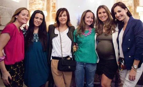 Fiona Ferrer, Elena Tablada y Marián Camino celebran con Silvia ... Fiona Ferrer, Elena Tablada y Marián Camino celebran con Silvia ...