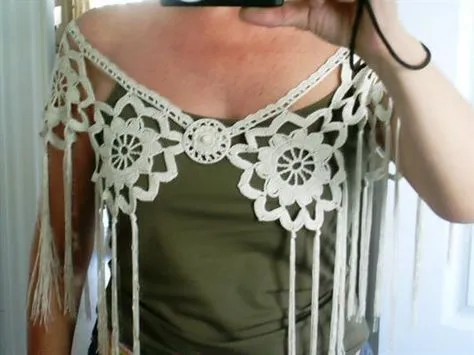 Flecos on Pinterest | Crochet Shawl, Flamenco and Moda