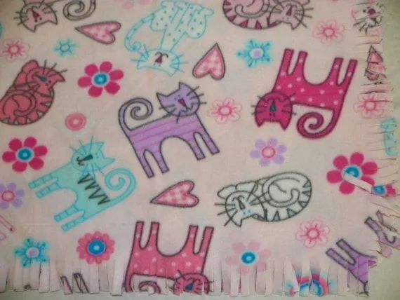 Fleece Blanket Pastel Kitty Cats by FleckensFleaMarket on Etsy Fleece Blanket Pastel Kitty Cats by FleckensFleaMarket on Etsy