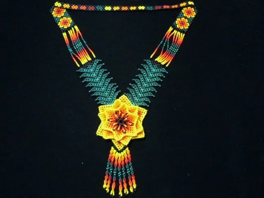 Como hacer collares huicholes - Imagui