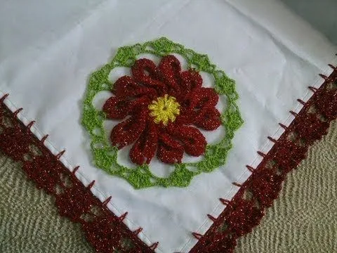 FLOR A CROCHET PARA DECORAR SERVILLETAS - YouTube