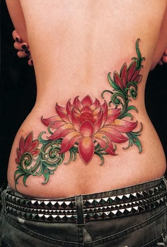 Flor de Loto Enredadera - Tatuajes para Mujeres Flor de Loto Enredadera - Tatuajes para Mujeres