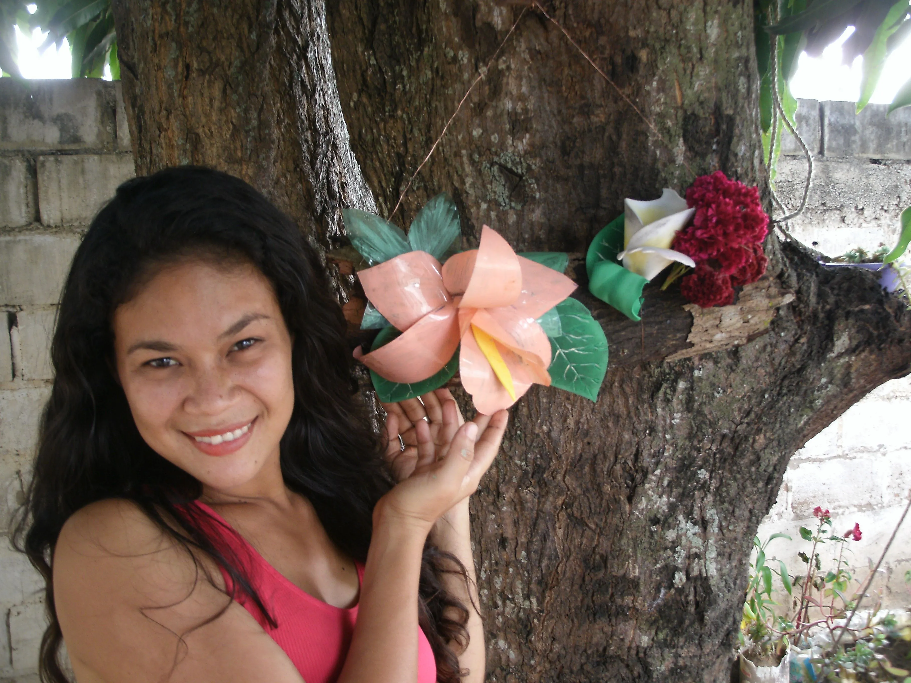 Flor de Orquídea elaborada con botellas plásticas//Desafió del reciclaje creativo #9||Orchid flower made from plastic bottles// Creative Recycling Challenge # 9 — Hive Flor de Orquídea elaborada con botellas plásticas//Desafió del reciclaje creativo #9||Orchid flower made from plastic bottles// Creative Recycling Challenge # 9 — Hive