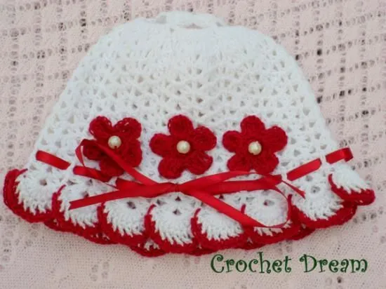 tres florecitas , gorro para niña tejido a crochet - artesanum com ...