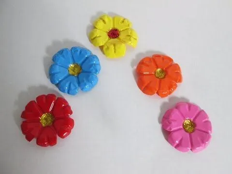 COMO HACER FLORES CON BOTELLAS DE PLASTICO RECICLADAS MANUALIDADES ... COMO HACER FLORES CON BOTELLAS DE PLASTICO RECICLADAS MANUALIDADES ...