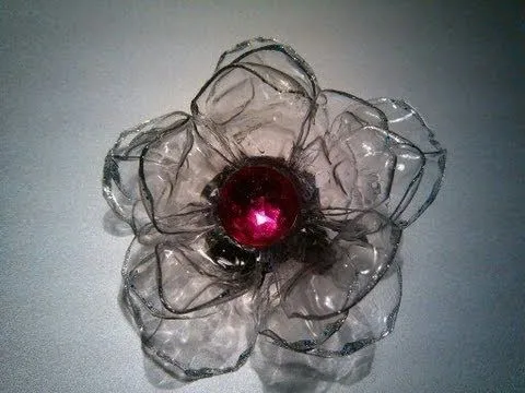FLORES CON BOTELLAS RECICLADAS PET . - YouTube FLORES CON BOTELLAS RECICLADAS PET . - YouTube