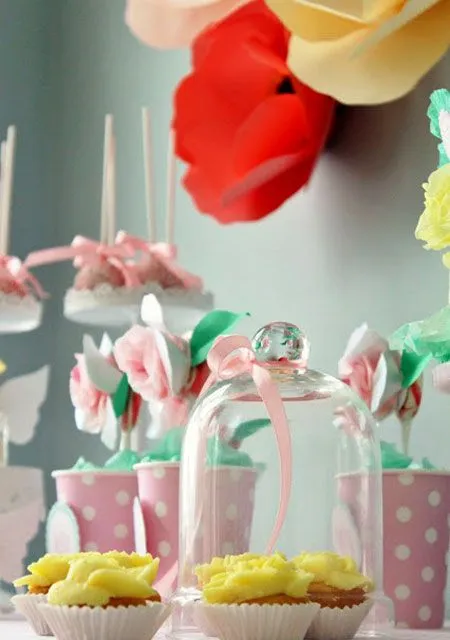 Flores de cartulina para decorar fiestas infantiles - Inspiración ...