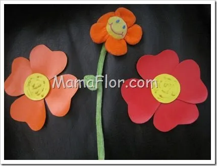 Como hacer flores con corospun - Manualidades MamaFlor