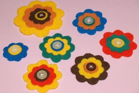 Flores de Fieltro Fáciles para el Día de la Madre | Manualidades ... Flores de Fieltro Fáciles para el Día de la Madre | Manualidades ...