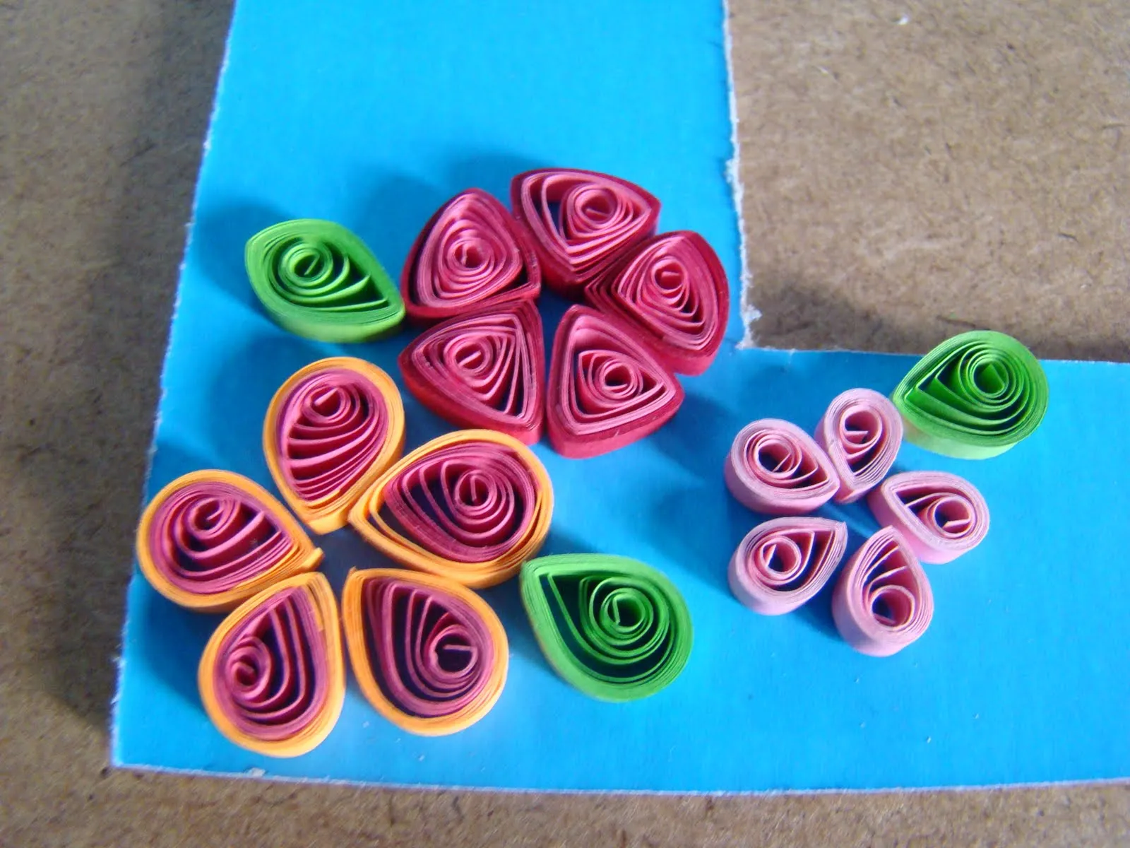Solo porque me encanta: Flores de filigrana Solo porque me encanta: Flores de filigrana