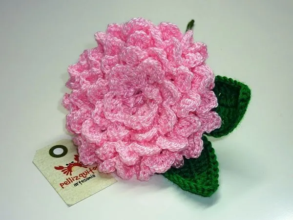 Flores de flamenca artesanales by Pellizquitos. http://www ...