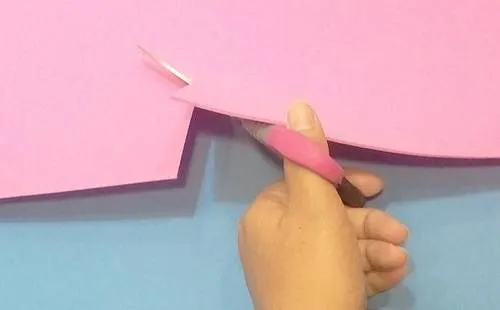 Como hacer una máscara de flor para niñas - Innatia.