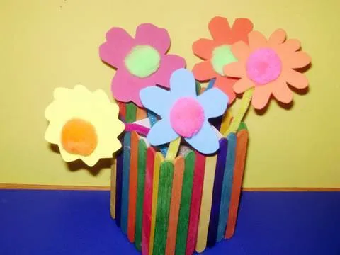 Como hacer flores de goma eva - YouTube