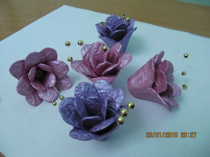 flores con material reciclado | facilisimo.com flores con material reciclado | facilisimo.com