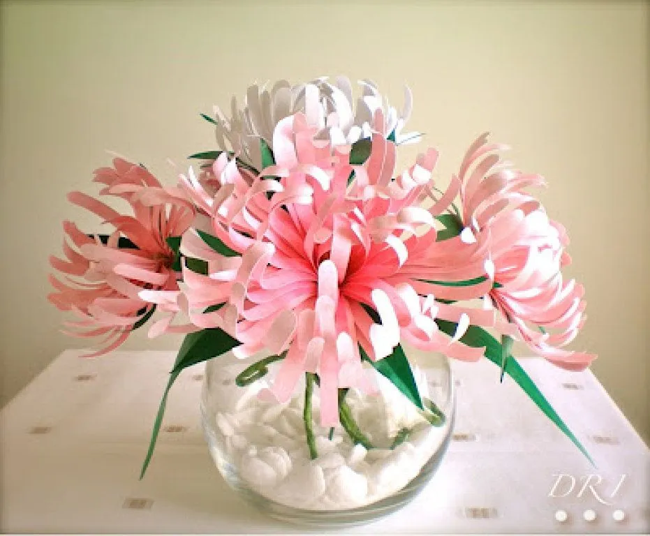 flores de papel crepe | Aprender manualidades es facilisimo.