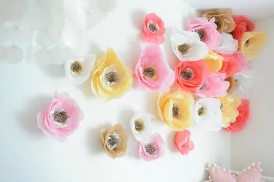 Flores de papel para decorar el dormitorio del bebé | DECORACIÓN BEBÉS Flores de papel para decorar el dormitorio del bebé | DECORACIÓN BEBÉS