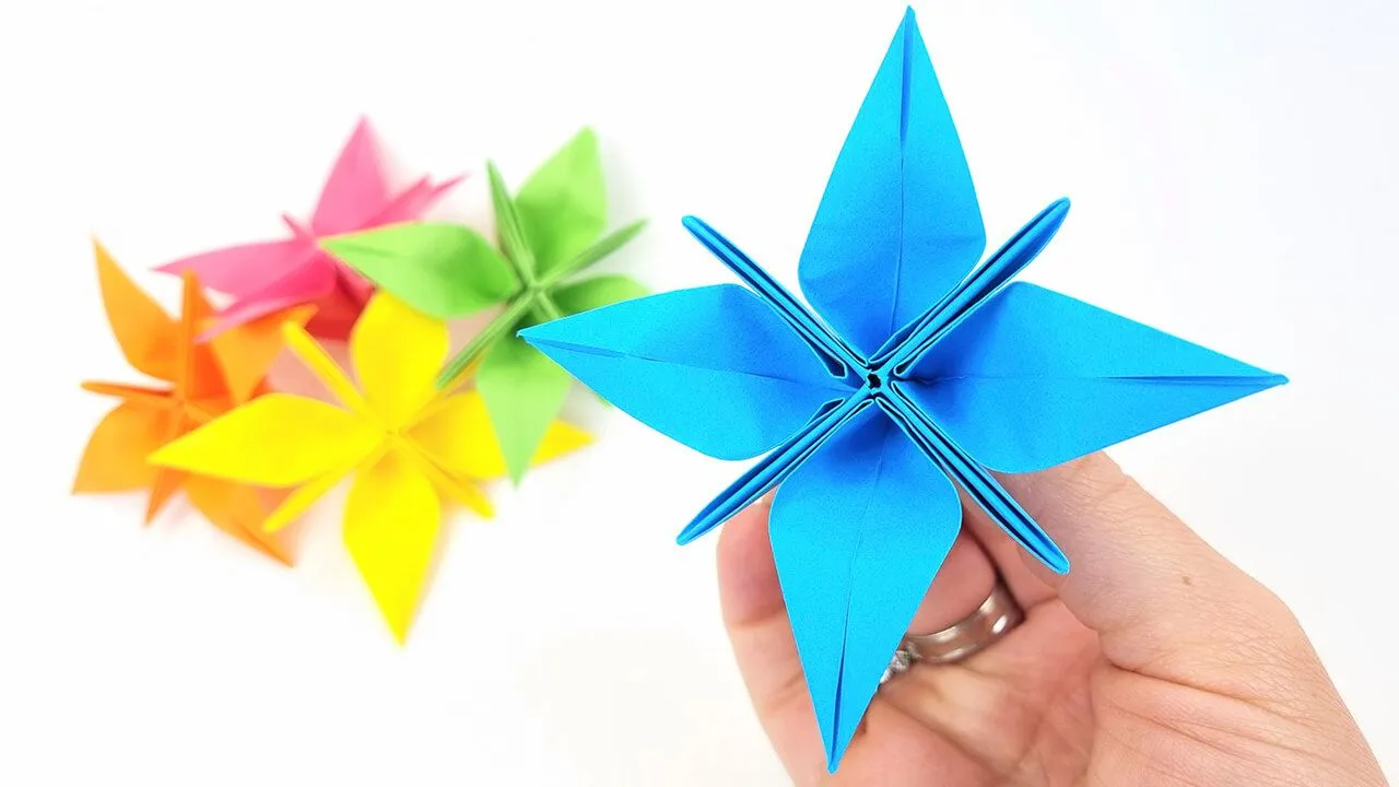 Cómo hacer flores de papel fáciles paso a paso - Manualidades Play Cómo hacer flores de papel fáciles paso a paso - Manualidades Play