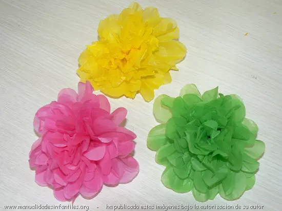 Flores de Papel de Seda - Manualidades Infantiles