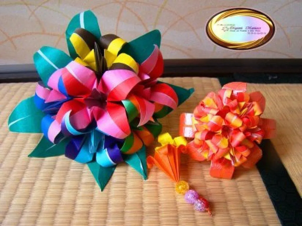 flores de papiroflexia | Aprender manualidades es facilisimo. flores de papiroflexia | Aprender manualidades es facilisimo.