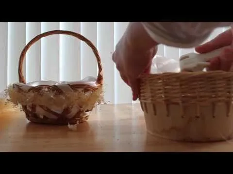 FLOWER GIRL BASKET decoracion de canasta - YouTube