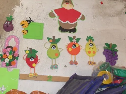 Figuras frutas en foami - Imagui
