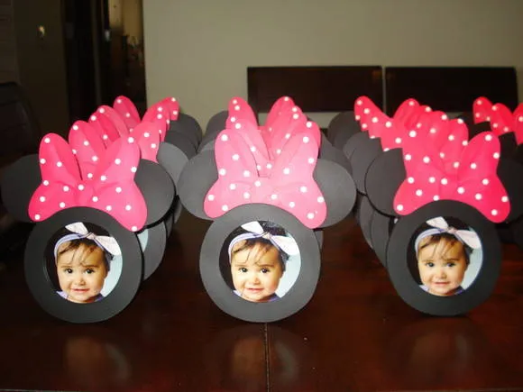 foami: Portaretrato de minnie mouse circular foami: Portaretrato de minnie mouse circular