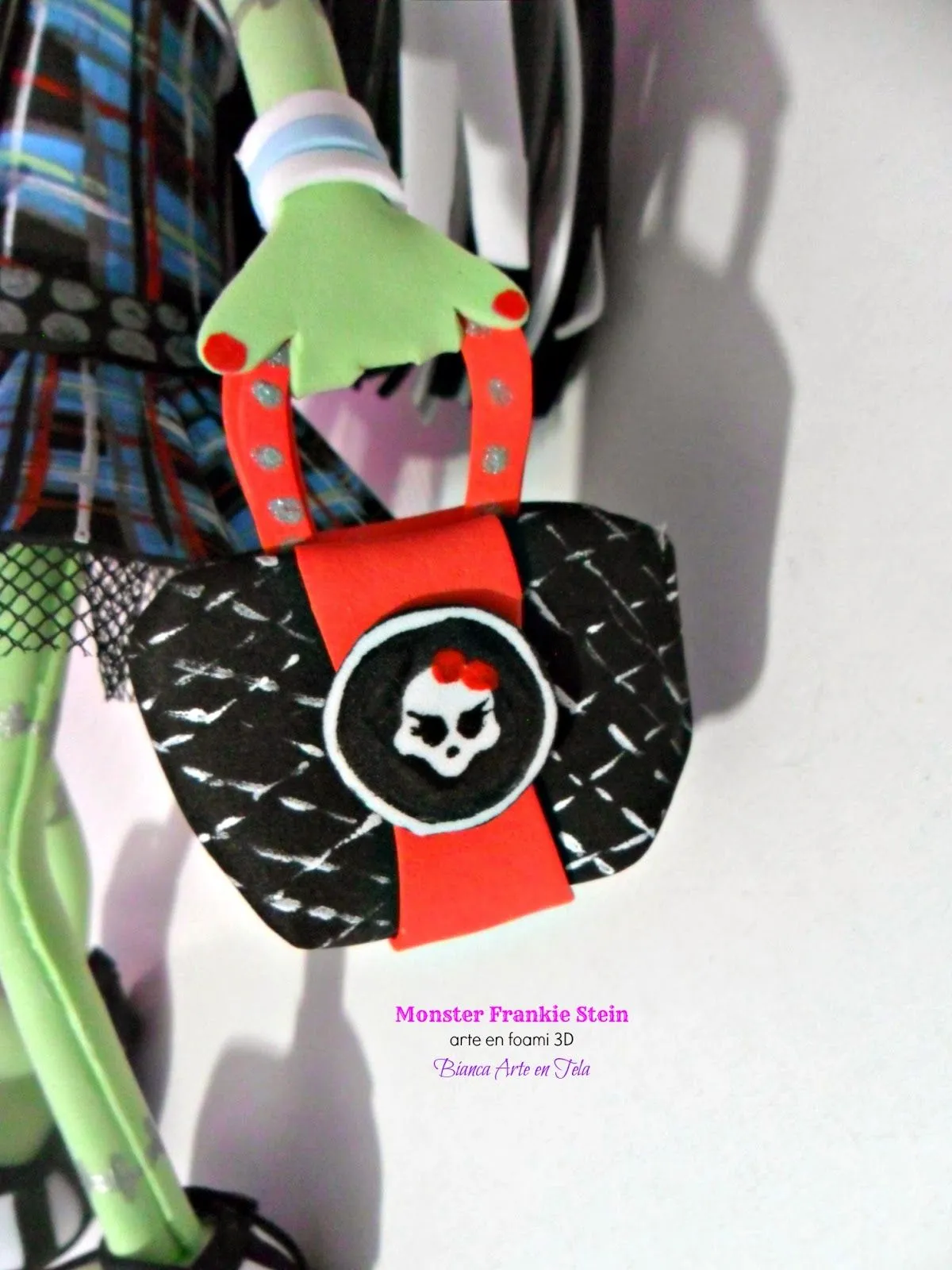 Fofucha Frankie Stein Monster High | Bianca Arte en Tela Fofucha Frankie Stein Monster High | Bianca Arte en Tela