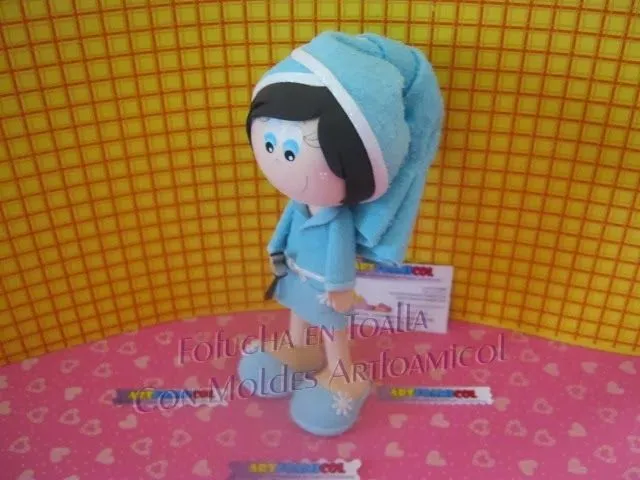 Mis Fofuchas 2013 Artfoamicol: FOFUCHA EN TOALLA O SALIDA DE DUCHA ...